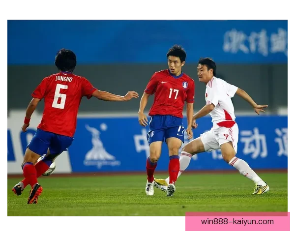 亚运会足球赛精彩进球集锦：激燃对决值得关注再创历史瞬间