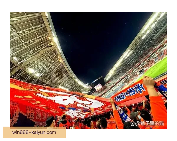 中超主场介绍持续吸引球迷关注，球队氛围逐渐提升。